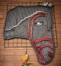 Quadro de cavalo feito em crochê